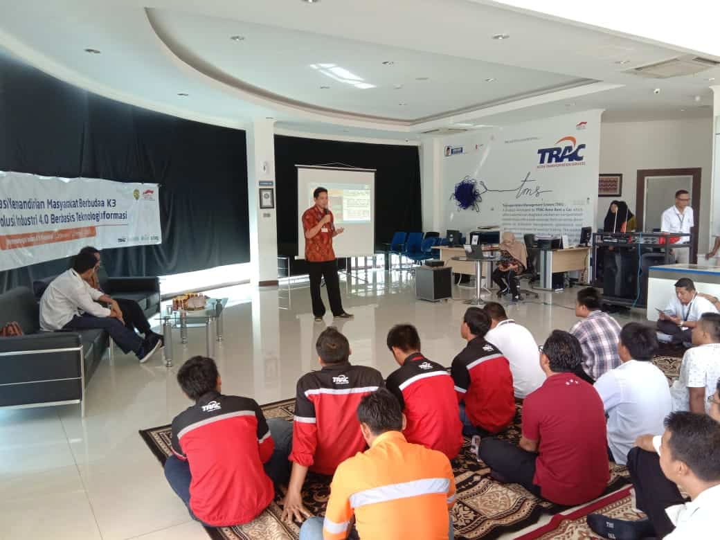 Desiminasi Informasi P4GN Melalui Insert Konten Dan Screening Tes Urine Kepada Pekerja Desiminasi Informasi P4GN Melalui Insert Konten Dan Screening Tes Urine Kepada Pekerja