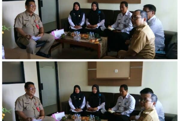Kunjungan Silaturahmi kepala BNNK Banjarbaru didampingi Kasubbag Umum, Kasi P2M dan kasi Rehabilitasi ke kantor Kesbangpol Kota Banjarbaru