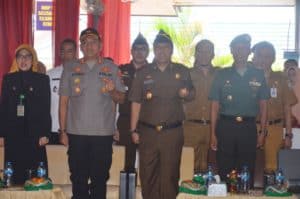 Menghadiri undangan serah terima jabatan Kepala LAPAS Narkotika Kelas IIA Karang Intan