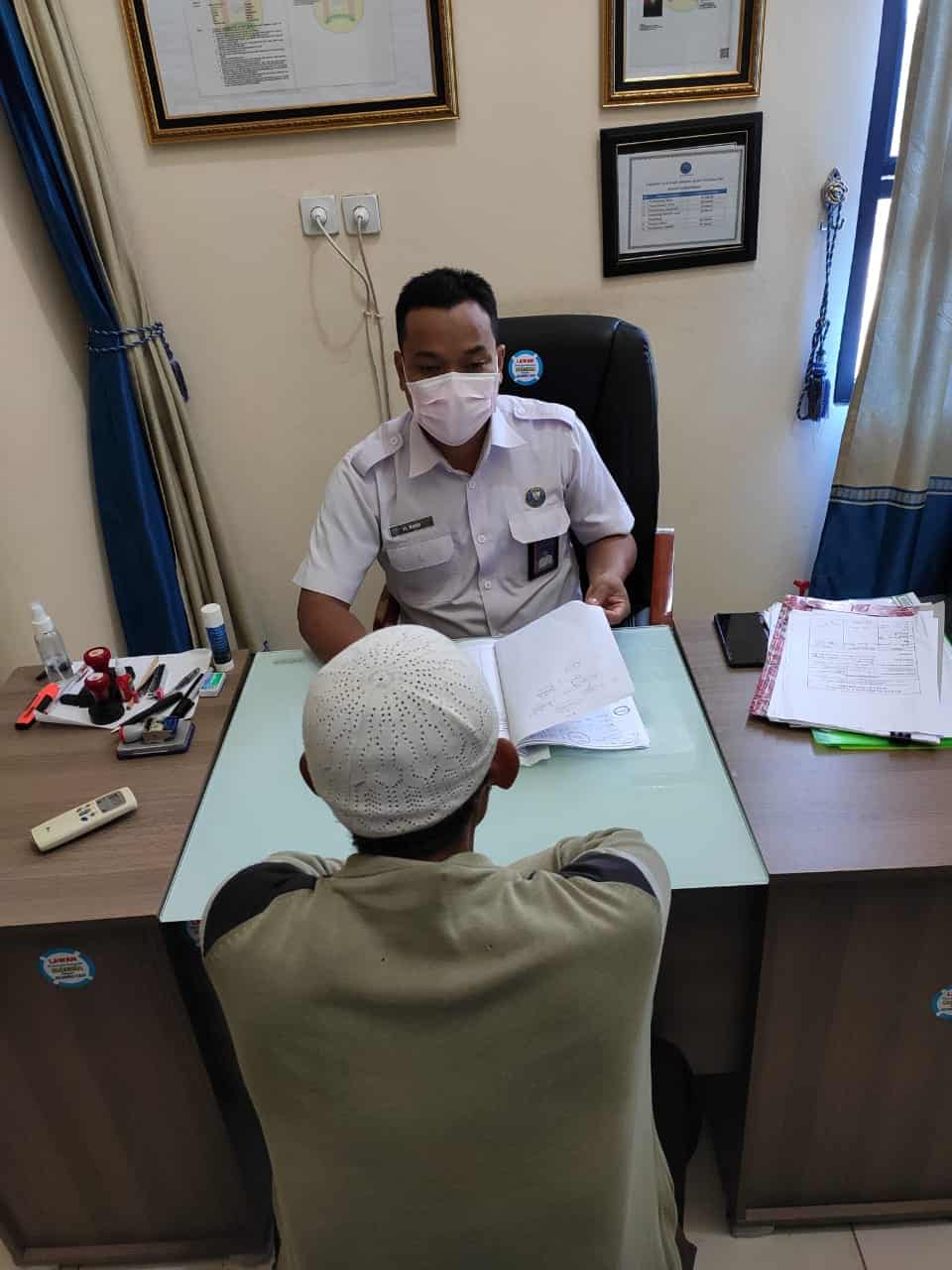 Layanan Konseling Individu bagi Klien Penyalahguna Narkoba dan Konseling Keluarga Klien. Layanan Konseling Individu bagi Klien Penyalahguna Narkoba dan Konseling Keluarga Klien.