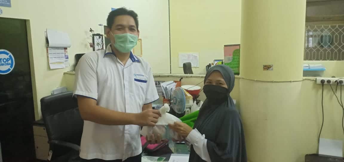 Kegiatan satgas Pencegahan & Penanggulangan Covid-19 di Lingkungan BNNK Banjarbaru Kalimantan Selatan Bidang Pengamanan Kantor Kegiatan satgas Pencegahan & Penanggulangan Covid-19 di Lingkungan BNNK Banjarbaru Kalimantan Selatan Bidang Pengamanan Kantor