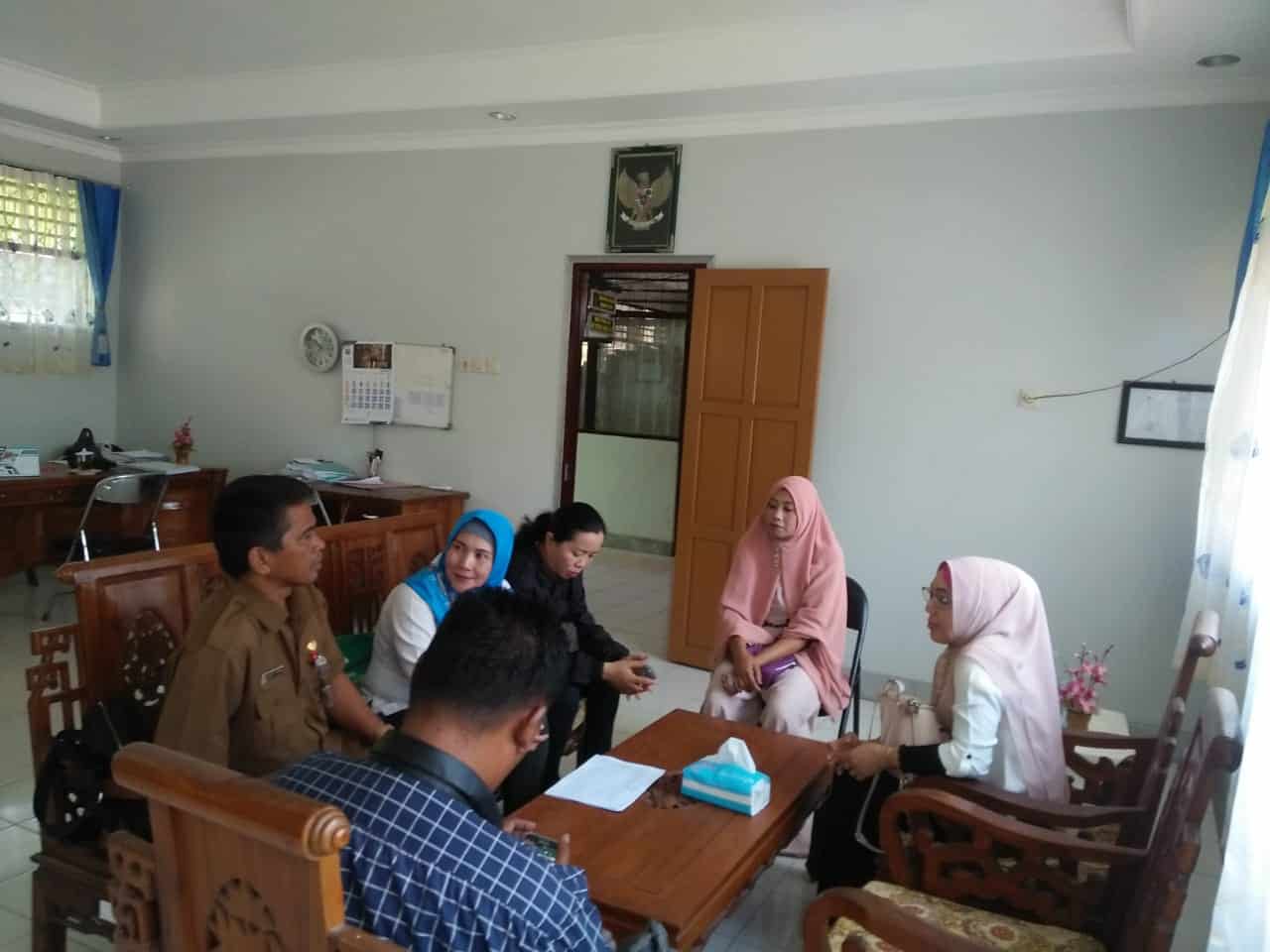 Melaksanakan kegiatan Skrining Intervensi Lapangan(SIL) Melaksanakan kegiatan Skrining Intervensi Lapangan(SIL)