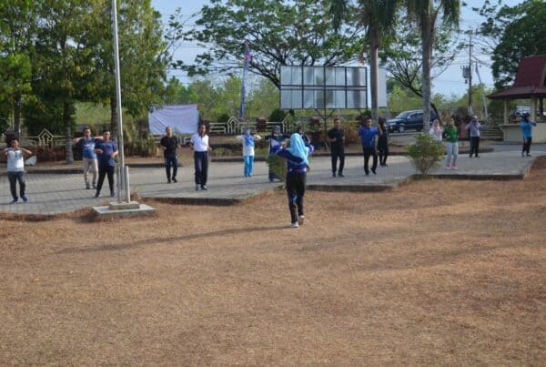 Pembinaan jasmani pegawai BNNK Banjarbaru.