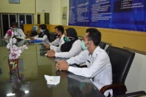 Rapat kepala BNN Kota Banjarbaru dengan seluruh PPNPN dalam rangka memberikan arahan dan pembinaan.