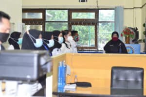 Pelaksanaan Apel Pagi Pelaksanaan Apel Pagi