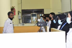 Pelaksanaan Apel Pagi Pelaksanaan Apel Pagi