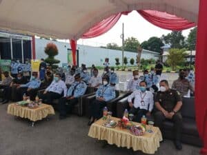 penanda tanganan Deklarasi Janji Kinerja dan Komitmen Bersama di Lapas Narkotika Kelas IIA Karang Intan Kab. Banjar. penanda tanganan Deklarasi Janji Kinerja dan Komitmen Bersama di Lapas Narkotika Kelas IIA Karang Intan Kab. Banjar.