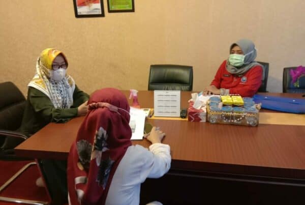 Mengantar surat permohonan ijin pemasangan baliho di wilayah kabupaten Banjar.