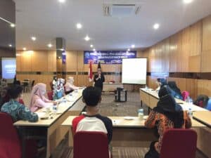BNN Kota Banjarbaru – Pembentukan Remaja Teman Sebaya Anti Narkoba melalui Dialog Interaktif Remaja TA. 2021 BNN Kota Banjarbaru – Pembentukan Remaja Teman Sebaya Anti Narkoba melalui Dialog Interaktif Remaja TA. 2021