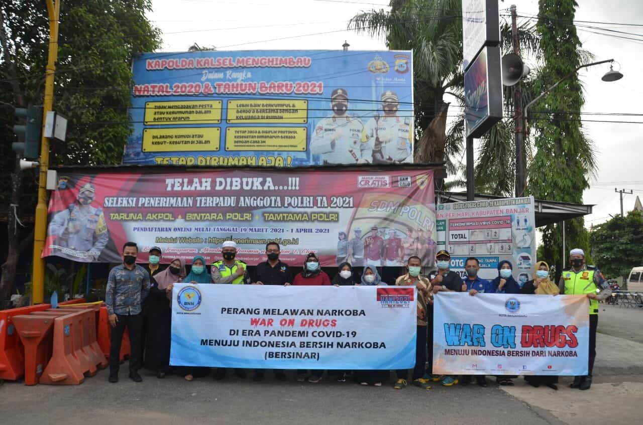 BNN Kota Banjarbaru - Kampanye Pola Hidup Sehat dalam rangka Pra HANI 2021 BNN Kota Banjarbaru – Kampanye Pola Hidup Sehat dalam rangka Pra HANI 2021