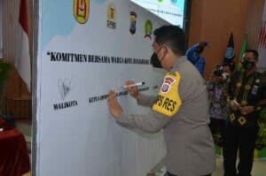 BNN Kota Banjarbaru – Desiminasi Informasi Melalui Kampanye / Pagelaran Seni (Puncak HANI) TA. 2021 BNN Kota Banjarbaru – Desiminasi Informasi Melalui Kampanye / Pagelaran Seni (Puncak HANI) TA. 2021
