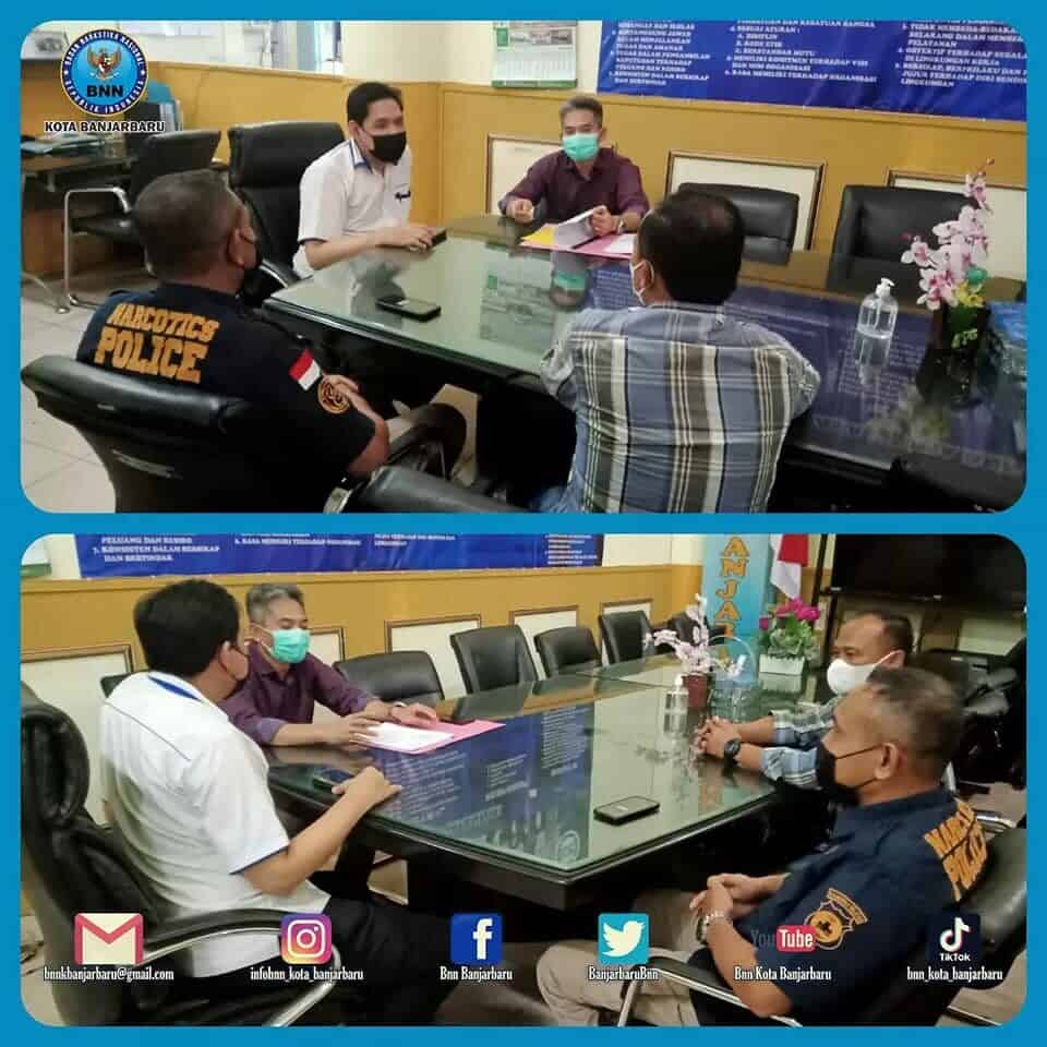 BNN Kota Banjarbaru - Kunjungan dan Silaturahmi oleh Kasat, KBO, serta Penyidik Narkoba Polres Banjarbaru BNN Kota Banjarbaru – Kunjungan dan Silaturahmi oleh Kasat, KBO, serta Penyidik Narkoba Polres Banjarbaru