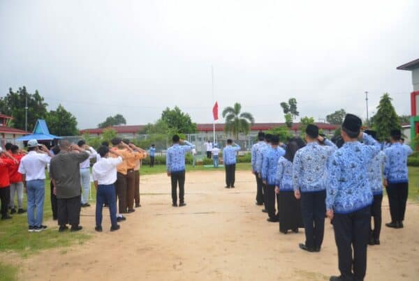 BNN Kota Banjarbaru – Menjadi Inspektur Upacara LPKA Kelas I Martapura