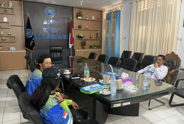 Kegiatan Plt. Kepala BNN Kota Banjarbaru  – Menerima kunjungan dari Pesepeda Anti Narkoba Kabupaten Bogor