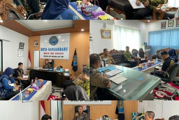 Rapat Tim Media Sosial BNN Kota Banjarbaru. Rapat Tim Media Sosial BNN Kota Banjarbaru.