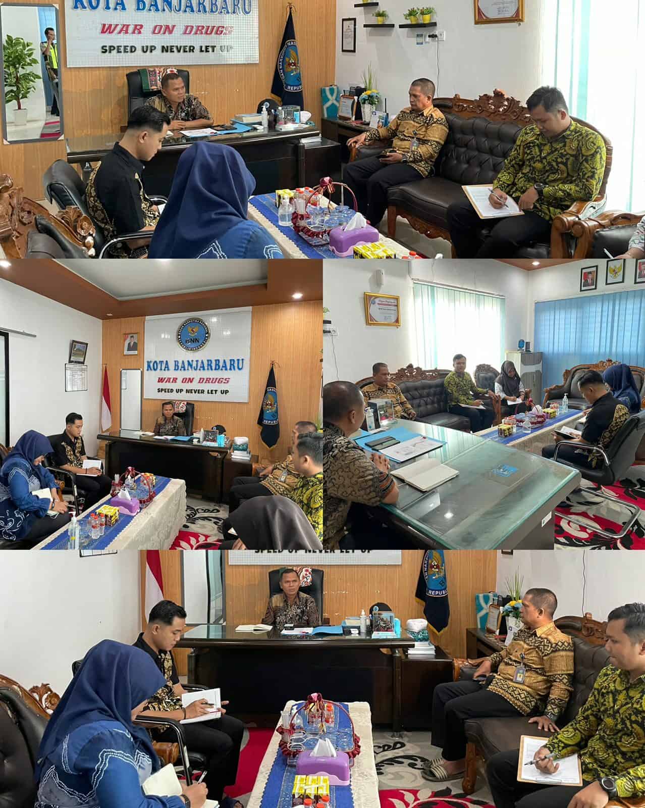 Rapat Tim Media Sosial BNN Kota Banjarbaru. Rapat Tim Media Sosial BNN Kota Banjarbaru.